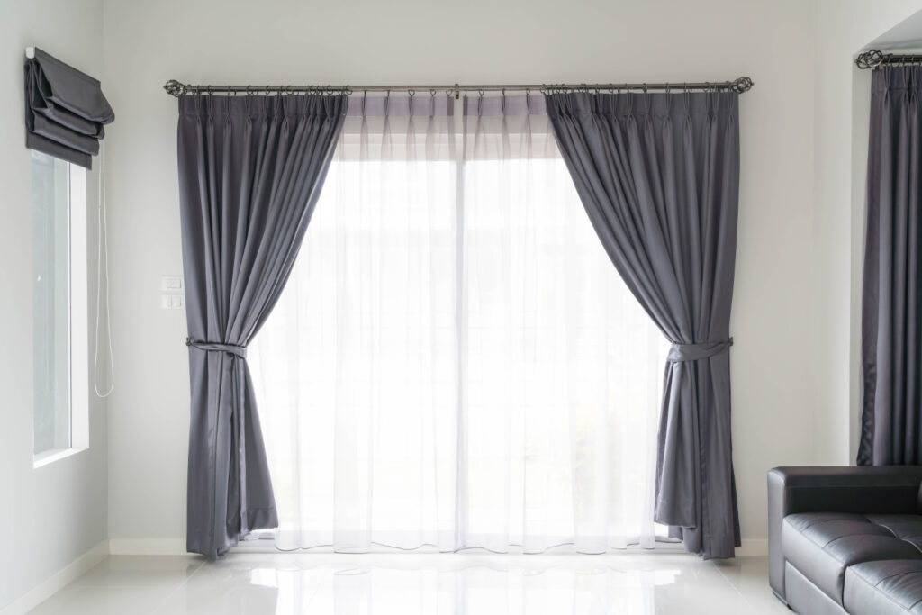 Can Curtains Be Cleaned Effectively While Still Hanging?  
